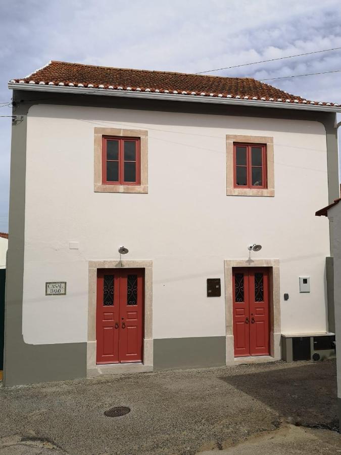 Casa Do Patio, Casaspensadas Juncal (Leiria) Exterior foto